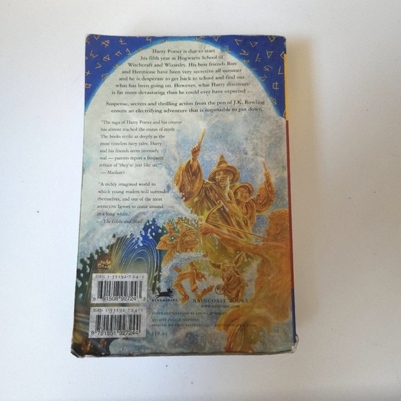 Harry Potter and the Order of the Phoenix Paper Back Book - Damaged - Picture 4 of 8